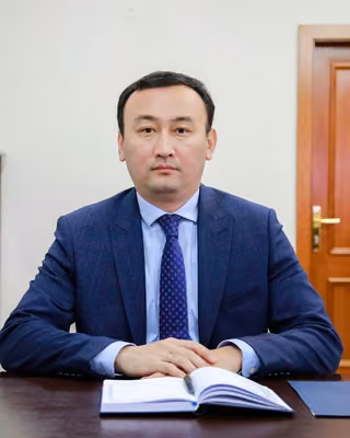 Байкен Есет Берікұлы