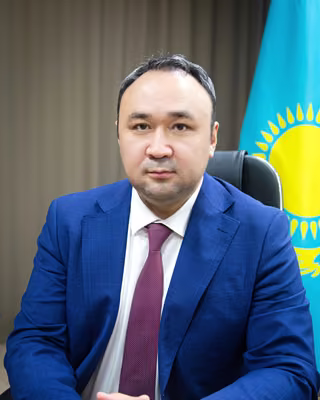 Ахметов Рустам Нурланович